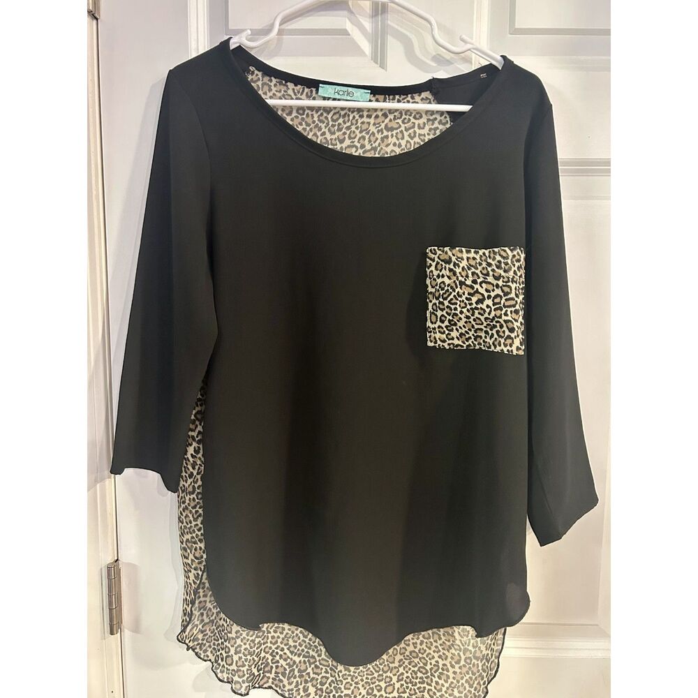 Black and Leopard print Top
